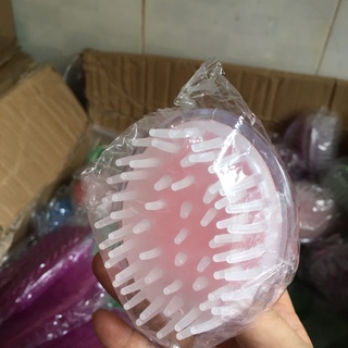 Lược chải silicon,