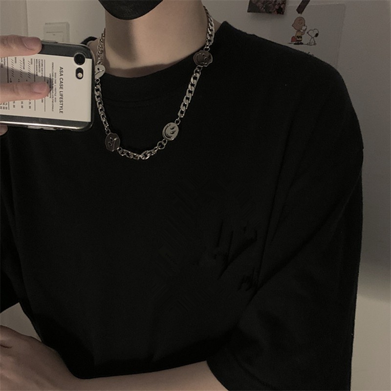 Vòng cổ gắn mặt hình mặt cười cá tính phong cách hip-hop thời trang