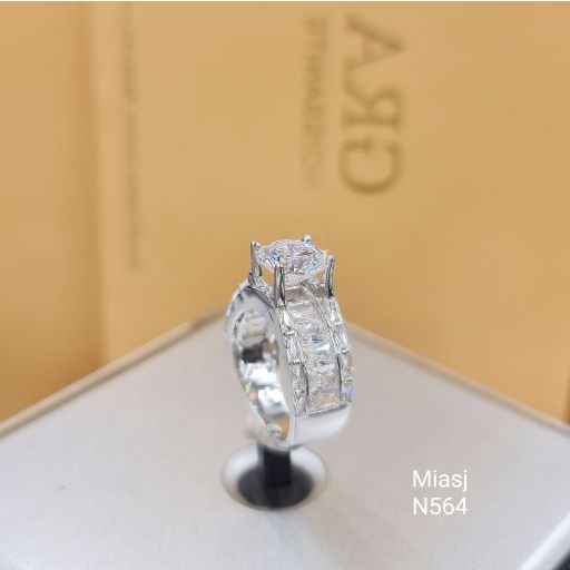 Nhẫn nữ bạc Ý S925 MiASJ N564 nạm đá cao cấp, sang trọng, lung linh
