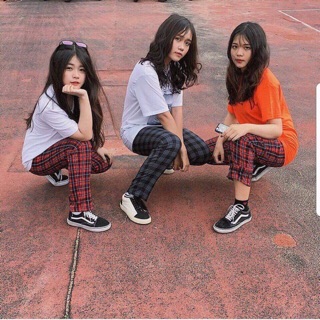 Quần baggy sọc caro