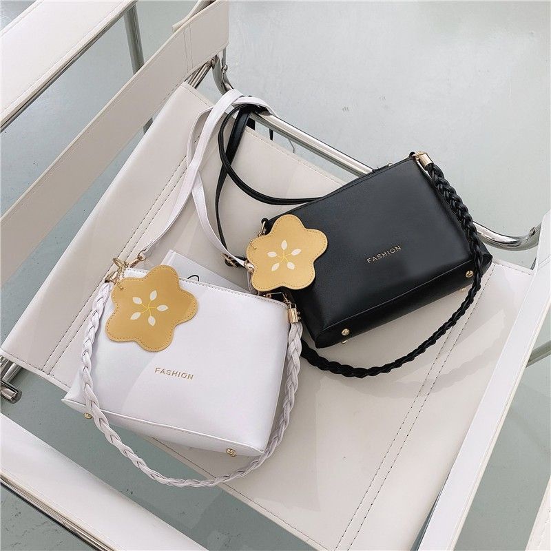 Túi Đeo Chéo Thời Trang,Túi Đeo Chéo Dây Tết Siêu Xinh