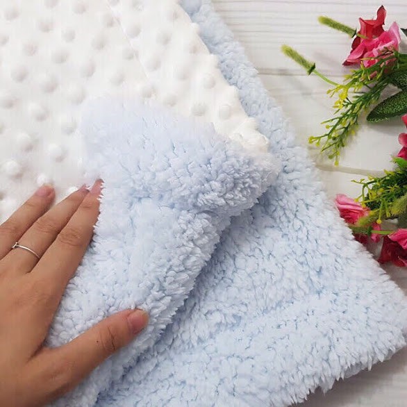 Chăn đắp Sunnozy  lót lông cừu dày  90x120CM cho bé