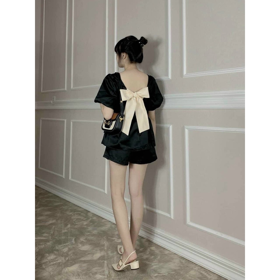 set áo peplum đen tay ngắn nơ sau lưng hở + quần short ngắn cao chân ống rộng ulzzang