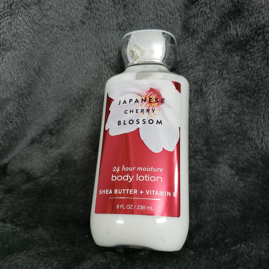 Dưỡng thể Bath & Body Works
