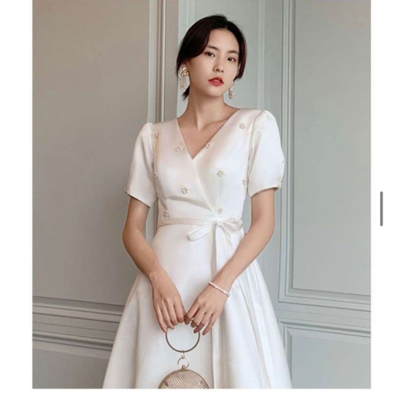 Váy cưới Hàn Quốc phom ngắn hot nhất 2021 chất liệu phi Nhật (hàng sẵn)