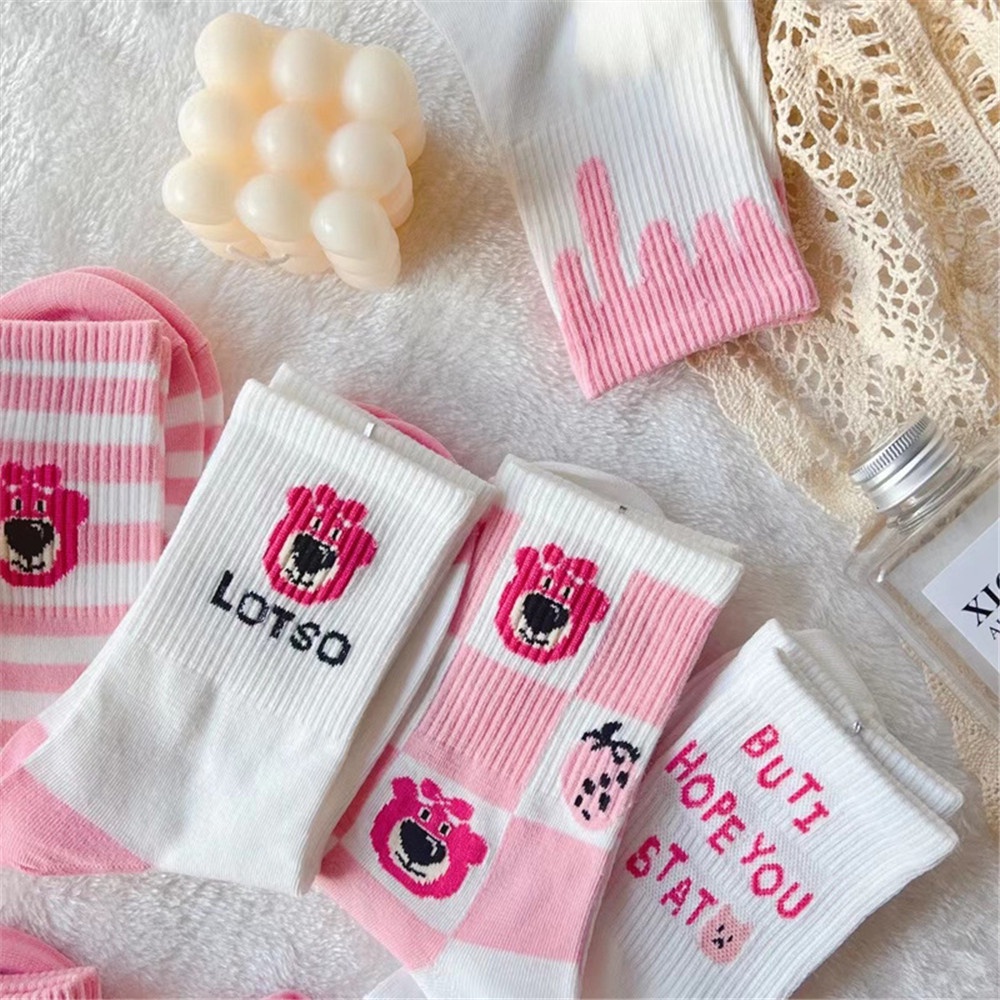 Cod Qipin INS Vớ Dài Họa Tiết Gấu Hồng Dâu Tây Hoạt Hình Phong Cách Lolita Hàn Quốc Ngọt Ngào Phụ Kiện Ngọt Ngào