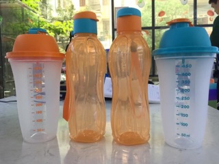 Combo bình lắc và bình nước 500ml hàng chính hãng tupperware.