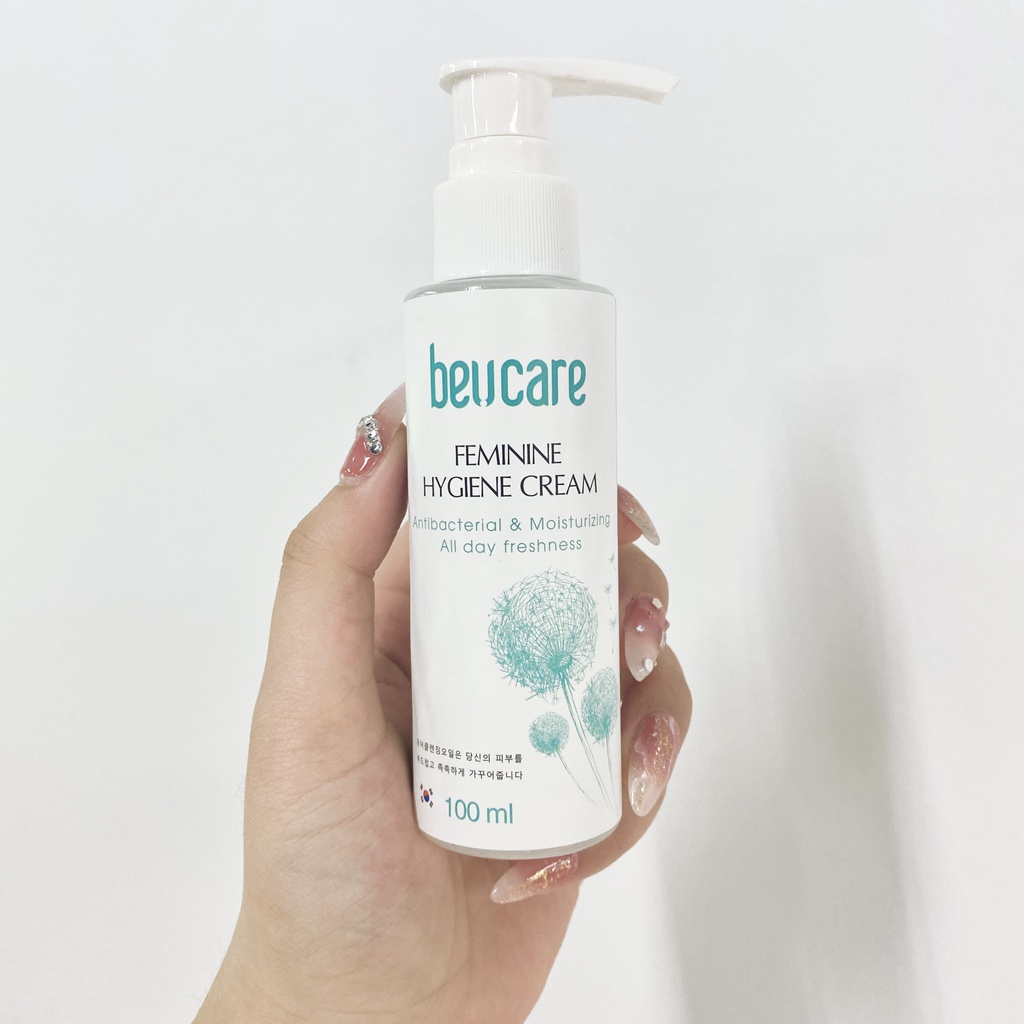 Combo 2 dung dịch vệ sinh phụ nữ và nước giặt đồ lót chuyên dụng BeUcare 200ml