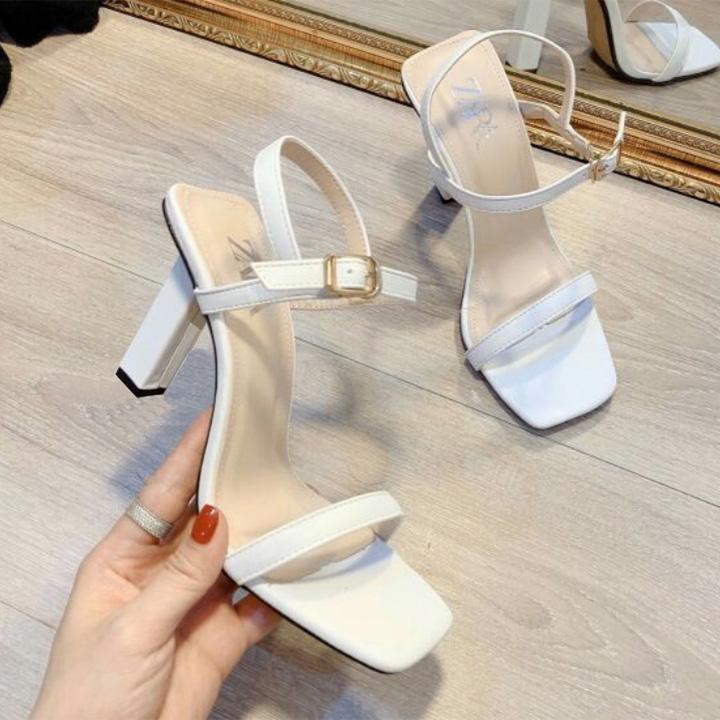 Giày cao gót nữ quai mảnh thời trang - Giày sandal gót trụ vuông cao 7cm có 2 màu Đen Trắng - LN231