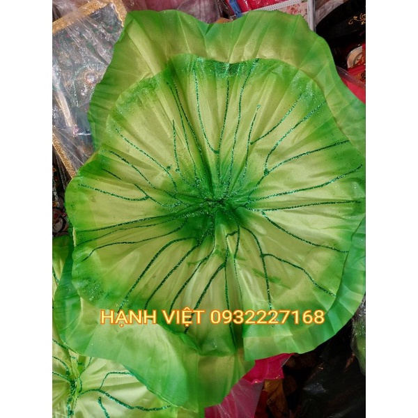 Lá sen múa biểu diễn , đường kính 70cm ( giá tiền cho 1 chiếc )