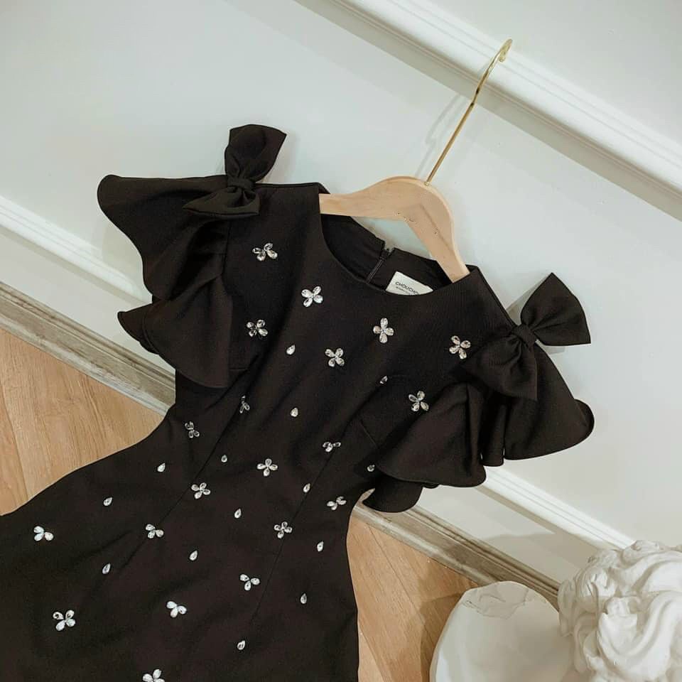 Đầm Dáng Xòe ❤️FREESHIP❤️ Cổ Tròn Tay Ngắn Đính Hạt Nơ Vai