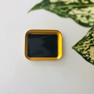 Khay nam châm hít ốc