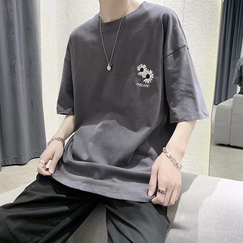 Áo thun tay ngắn cổ tròn có họa tiết thêu phong cách thời trang Hong Kong cho nam