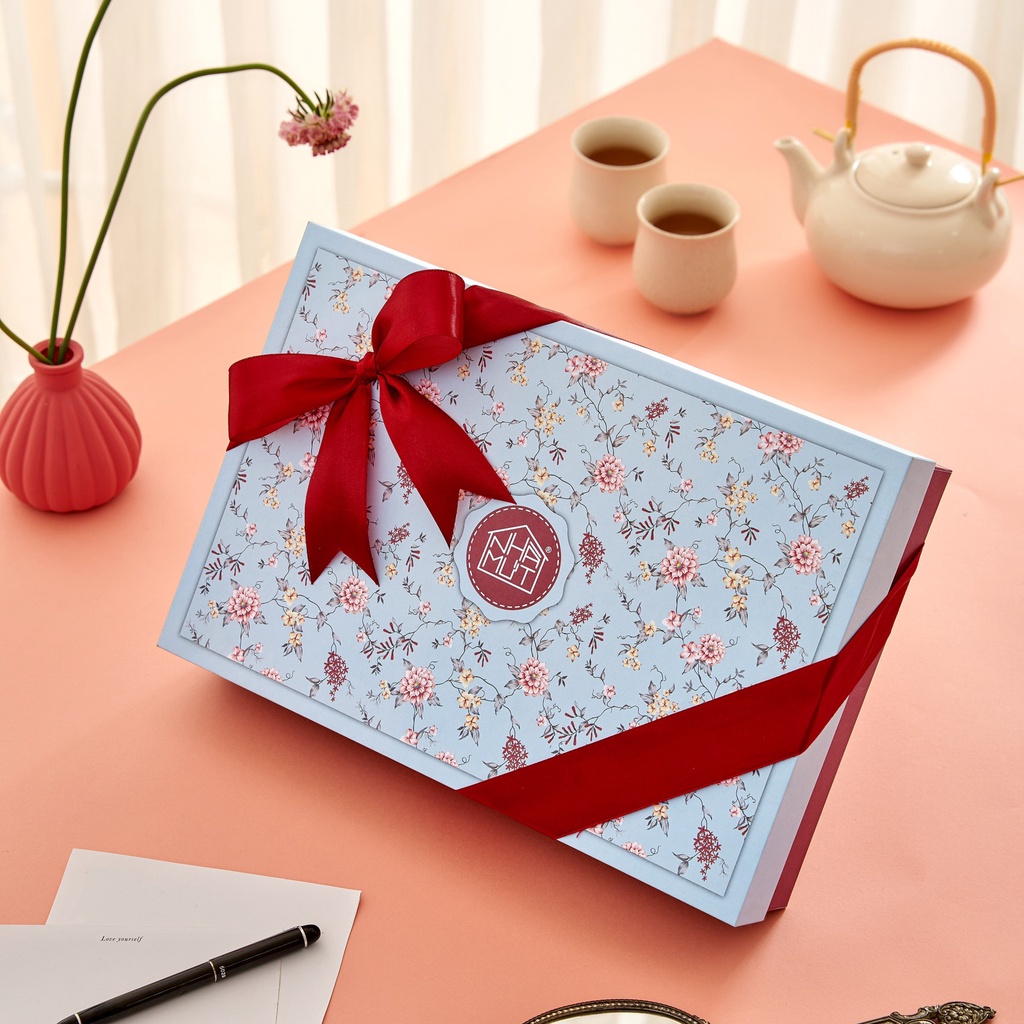 [CHỈ HỎA TỐC] Hộp mứt Tết, quà biếu nhân viên, gia đình, đối tác mừng xuân 2022 thiết kế mới sang trọng, lịch sự. | BigBuy360 - bigbuy360.vn