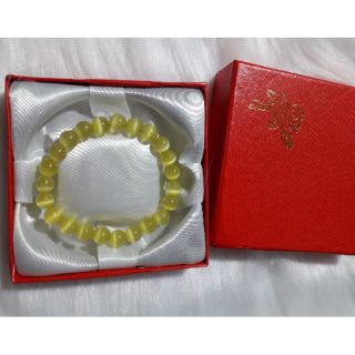 Vòng tay phong thủy đá mắt mèo màu vàng 8ly