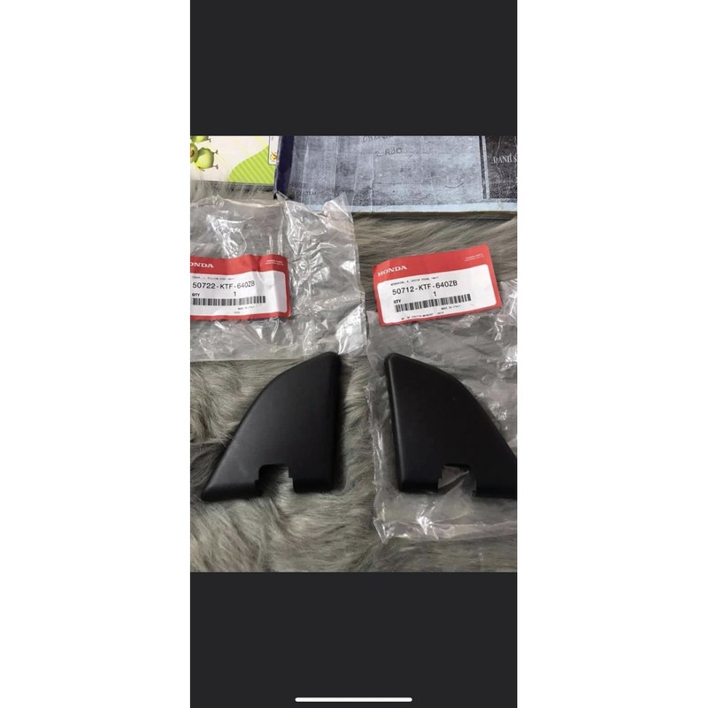 Cặp ốp gác chân sau Sh Ý 150