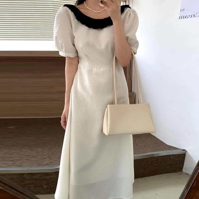 [ORDER] Đầm Trắng Phối Đen Cổ Thuyền Khoét Lưng Dáng Dài CHIC Hàn Quốc VD100 ICC Official Store