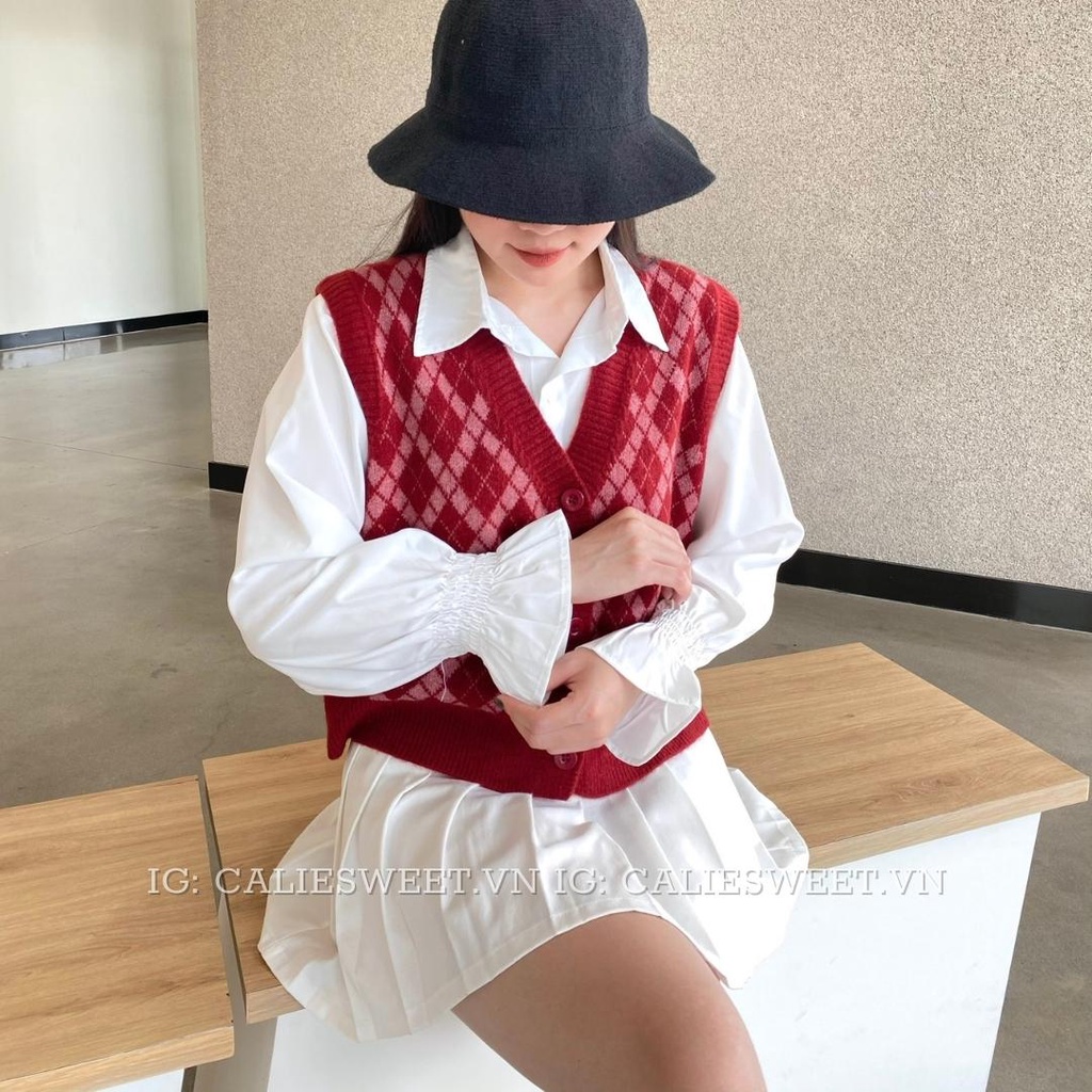 Áo ghile len nữ Caliesweet áo len gile 3 cúc màu đỏ đô