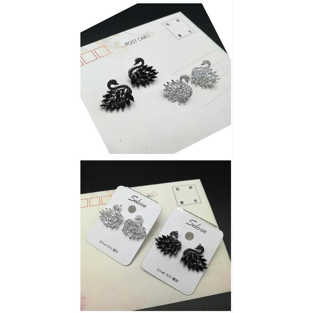 Đôi Khuyên Tai Hình Thiên Nga Phong Cách Hàn Quốc Thời Trang Cho Nữ