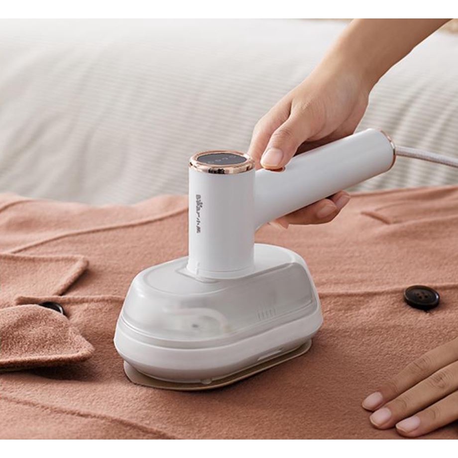 Máy ủi quần áo mini Bear GTJ-A12W1