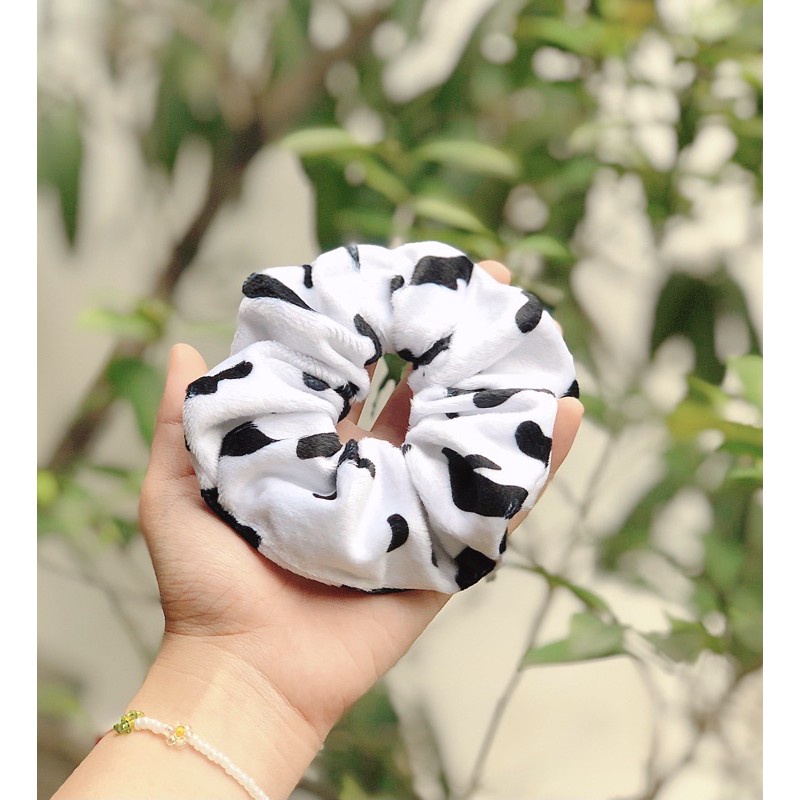Combo 1 Dây cột tóc Scrunchies + 1 Băng đô rửa mặt bò sữa siêu xinh hot trend