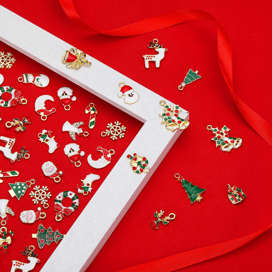 Mặt Dây Chuyền / Khuyên Tai Họa Tiết Giáng Sinh Dễ Thương