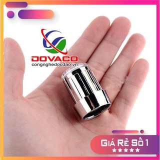 Vòi nước phát sáng độc đáo