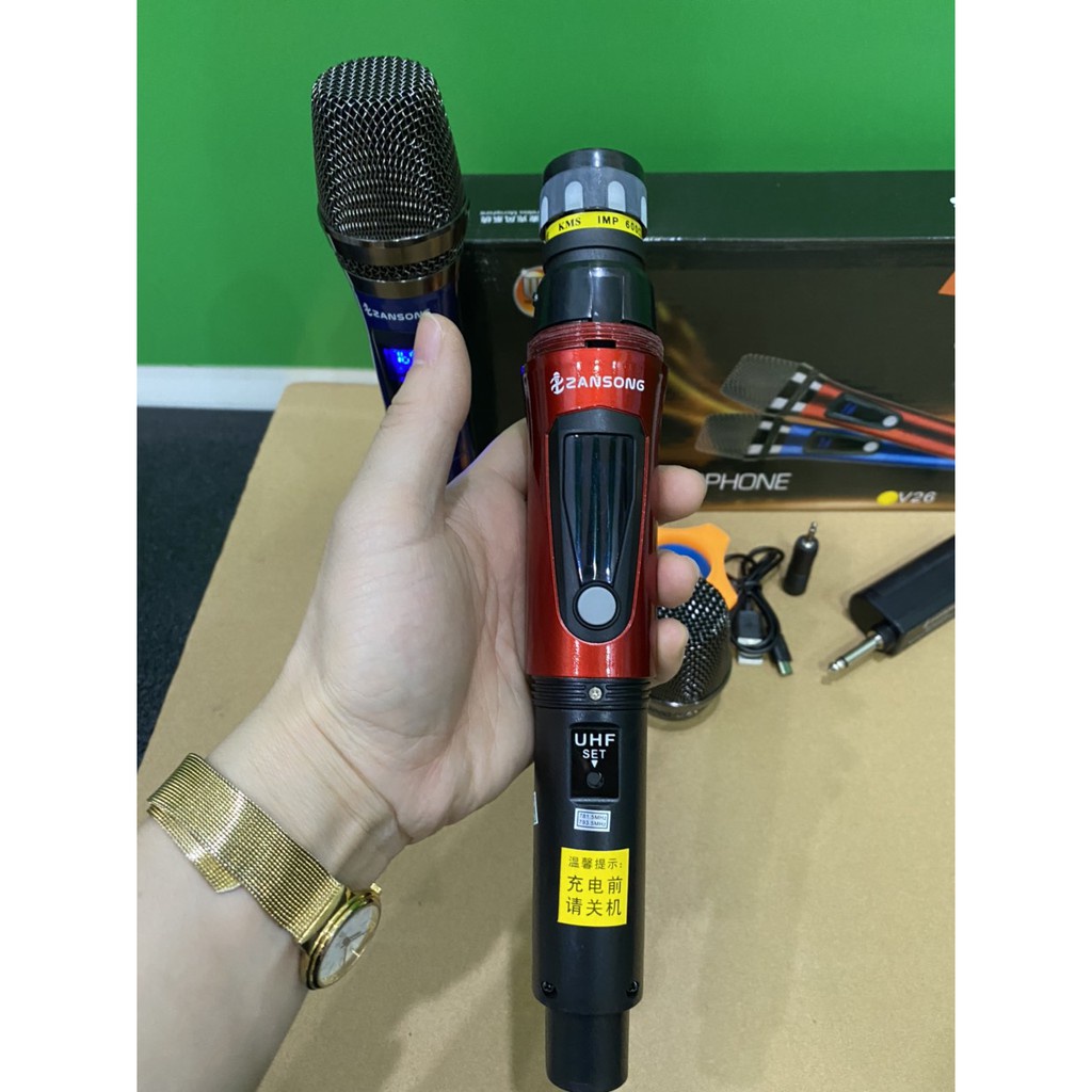 Mic Không Dây Cao Cấp ZANSONG V26. Có Thể Kết Nối Loa Kéo,Âm Ly,Mic Thu Âm. Tặng Kèm Pin Gắn Mic. Bảo Hành 12 Tháng