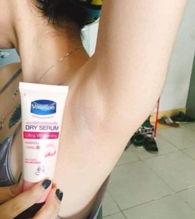 ??VASELINE DRYSERUM TRẮNG NÁCH??
