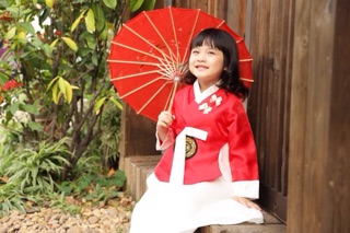 Sét Hanbok cực xinh cho bé