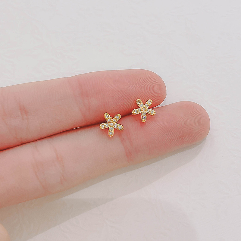 Bông Tai Hình Cánh Hoa Đính Đá Zircon Thời Trang Cho Nữ