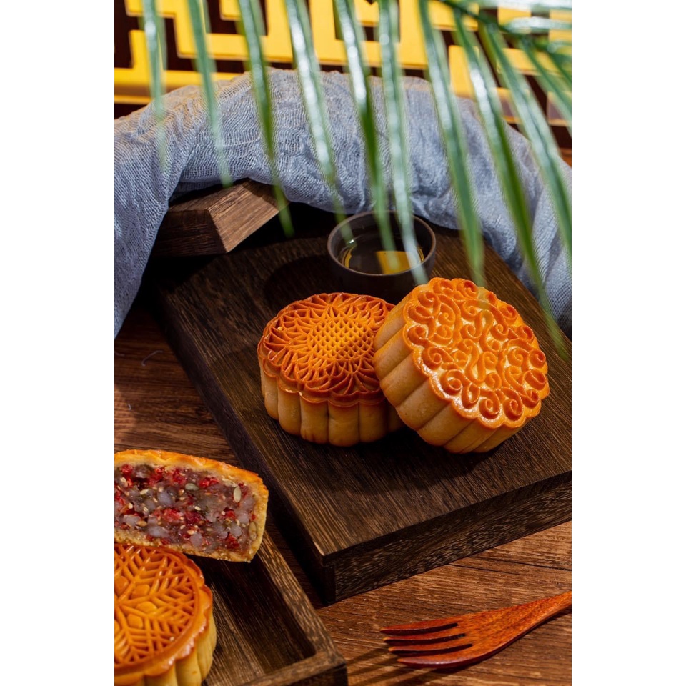 Bánh Trung Thu Cổ Truyền Minh Ý 150gr, Dẻo Nướng,Nhân Thập Cẩm, Đậu Xanh, Hạt Sen, Khoai Môn, Cốm