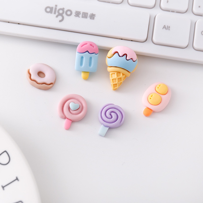 Sticker 3D Dễ Thương Trang Trí Ốp Điện Thoại, Bình Nước - Charm 3D - Mô hình Kute Trang Trí Bình Sữa, Vật Dụng Cá Nhân…