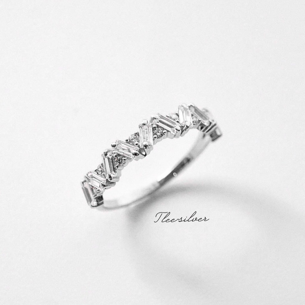 Nhẫn bạc Tlee, nhẫn nạm đá như nhật mini dáng chéo cá tính- TleeJewelry N00002
