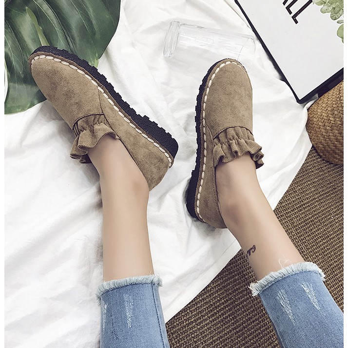 Giày lười nữ bít mũi da lộn êm chân