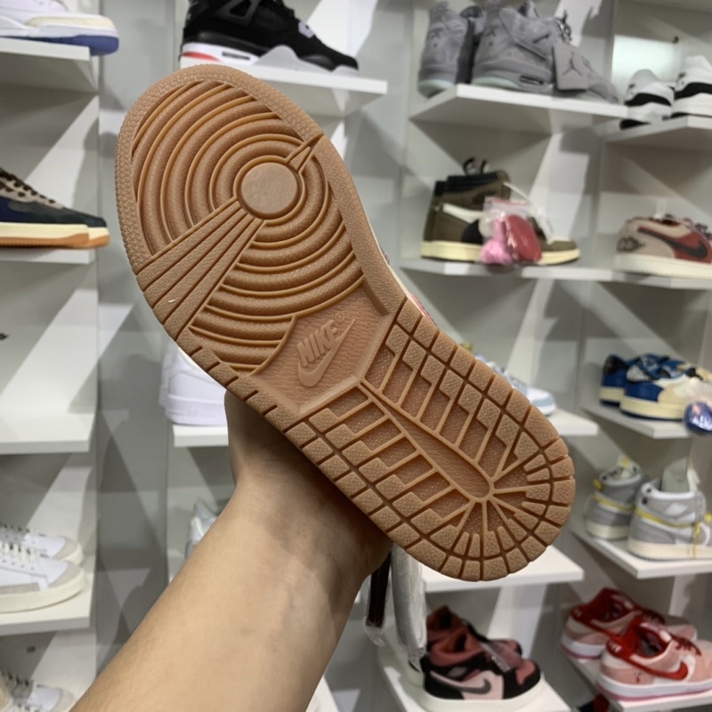 Giày J.D.1 mid trà sữa