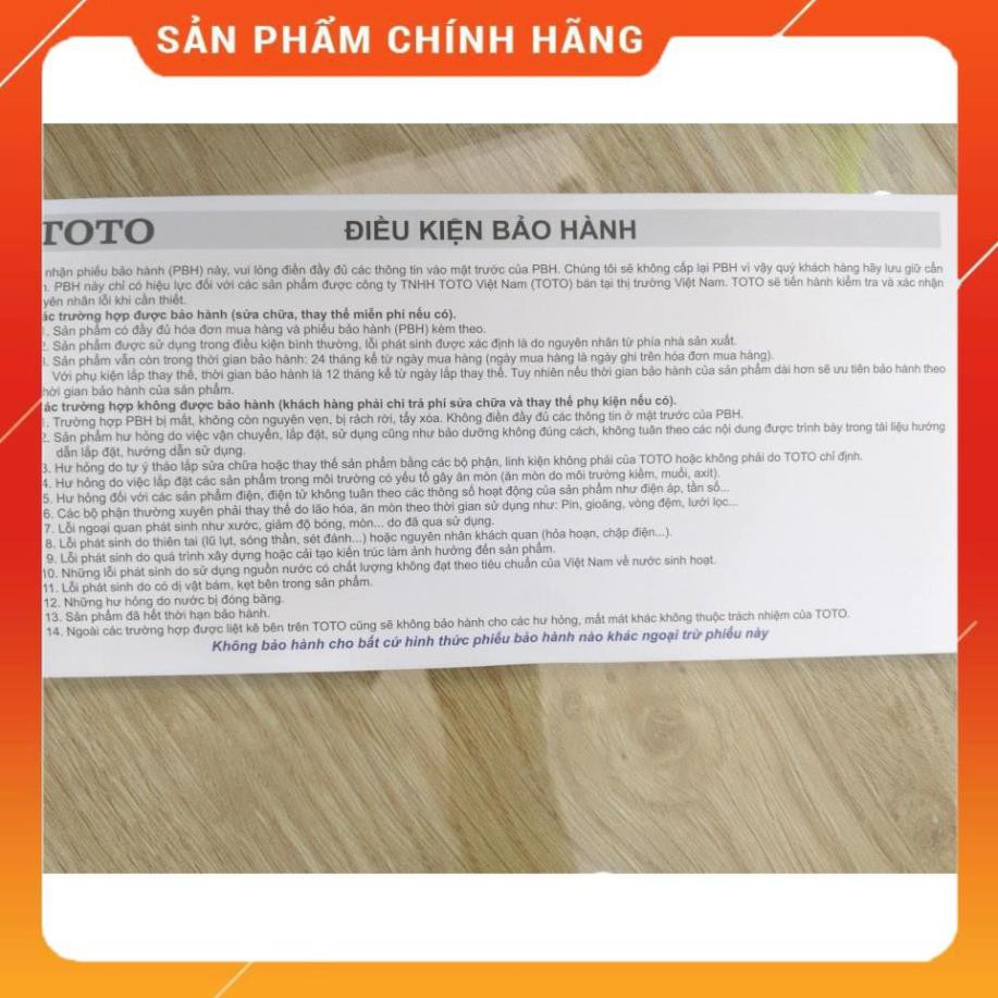 Bộ tay sen tắm tăng áp TOTO DGH104ZR chính hãng, sen tắm nóng lạnh,vòi hoa sen kèm dây và gác,bảo hành chính hãng 02 năm