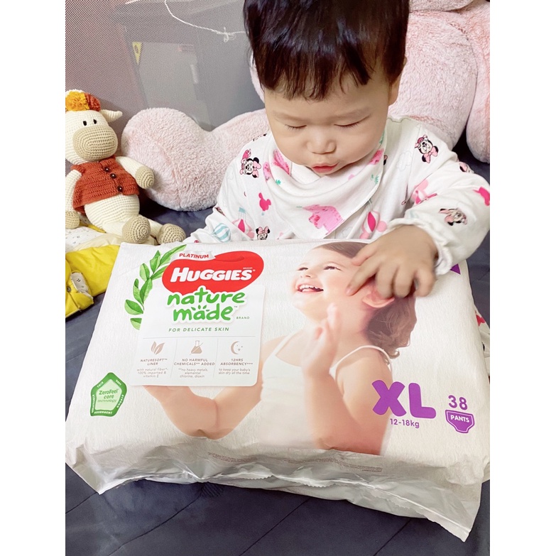 COMBO 2 bịch Bỉm dán/quần HUGGIES Platinum Nature Made size NB60/S82/M64/L54/XL44/M58/L44/XL38/XXL26
