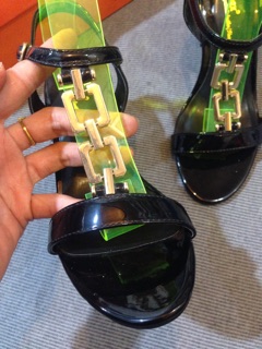 Xả lỗ sandal vnxk 79k