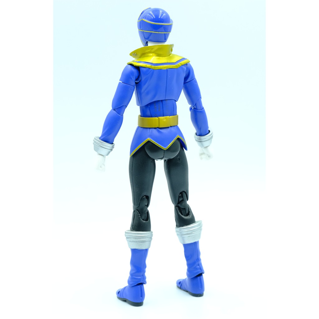 Mô hình SHF Gokai Blue + Gokai Darin Chính Hãng Bandai S.H.Figuarts Kaizoku Sentai Gokaiger Siêu nhân xanh