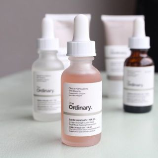 The ordinary lactic acid 10% +ha 2% – serum thanh tẩy da chết