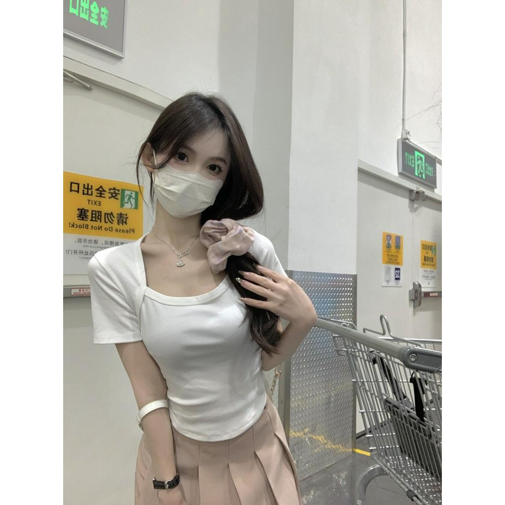 Áo Thun Cotton Cổ Vuông Ngắn Tay Dáng Ôm Thời Trang Cho Nữ 62661