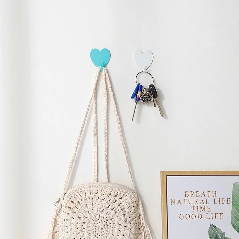 Móc treo đồ bằng thép không gỉ hình trái tim tiện lợi