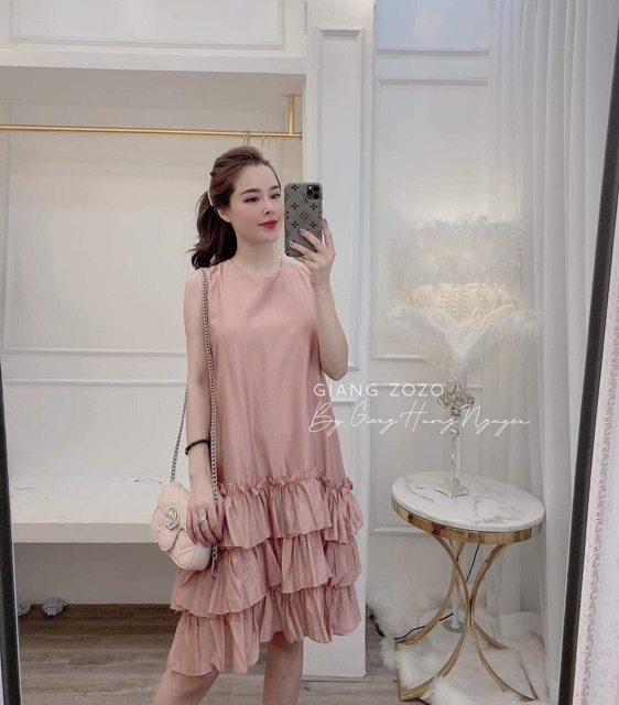 [ Mã FAMAYWA2 giảm 10K đơn 50K] Váy đũi sát nách chân bèo tầng | BigBuy360 - bigbuy360.vn