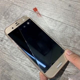 Kính cường lực Sharp Aquos R
