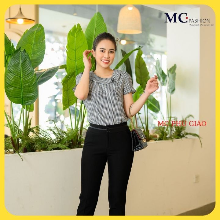 Áo Kiểu Cộc Tay Công Sở Mc Fashion Màu Đen Đỏ Caro Nhí Chất Lụa Mịn Mát Không Nhăn Cổ Lệc Kiểu Nơ TA993