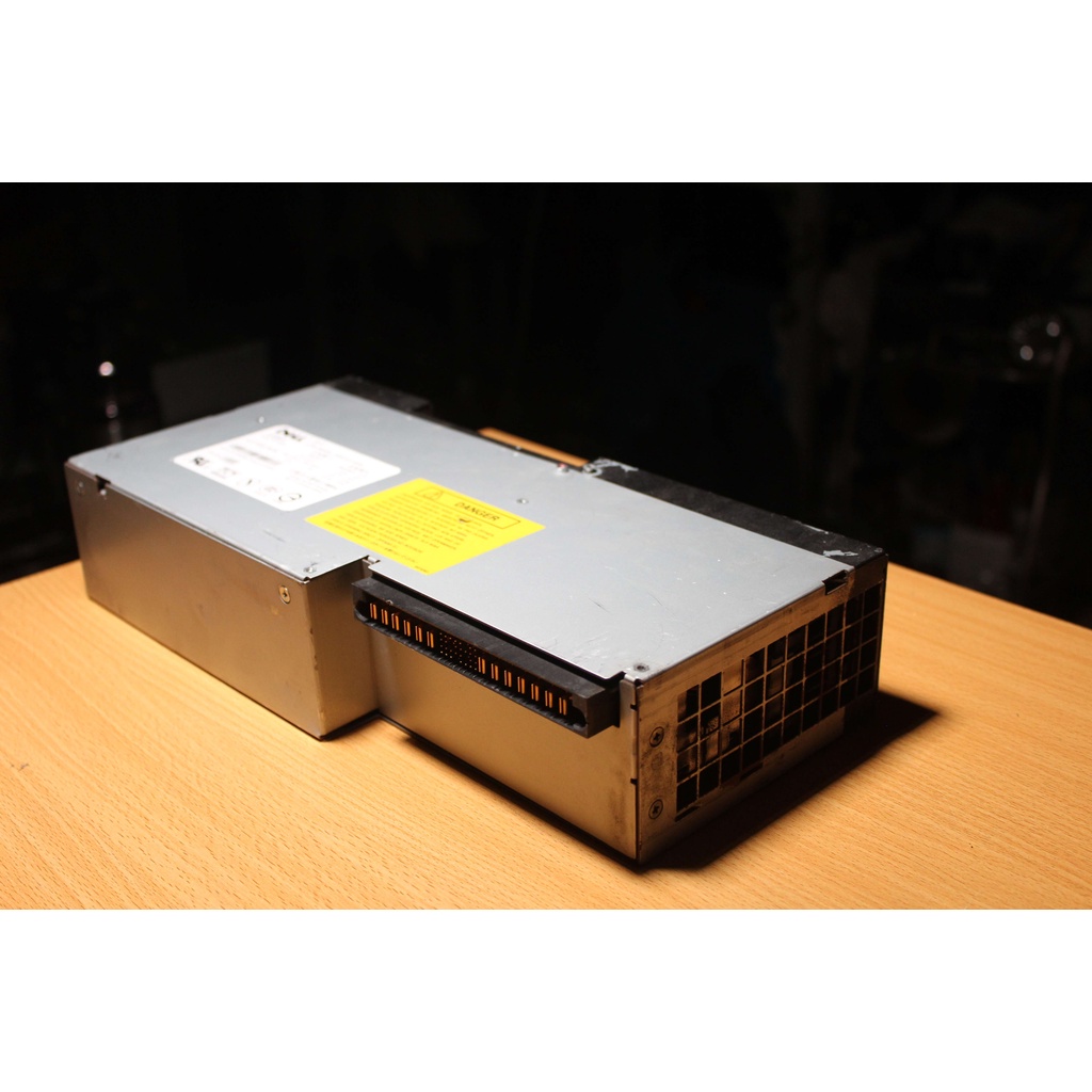 Nguồn máy tính, server 12V 72A 900W Dell ATSN 7000245-0000