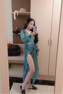 set bikini kèm chân váy