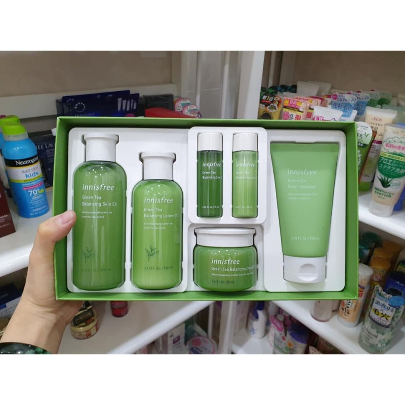 Set Dưỡng Da Trà Xanh Innisfree Green Tea Balancing Skin Care Trio Set EX 6 in 1