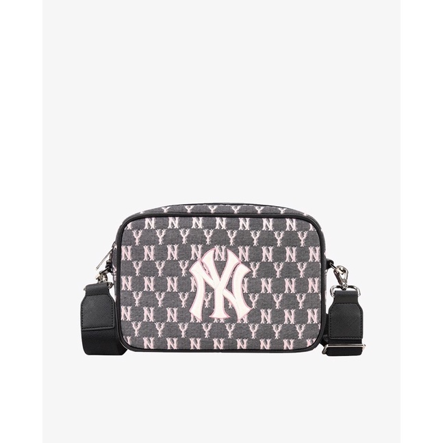 [Chính hãng]Túi đeo chéo MLB bao tử hoạ tiết Monogram